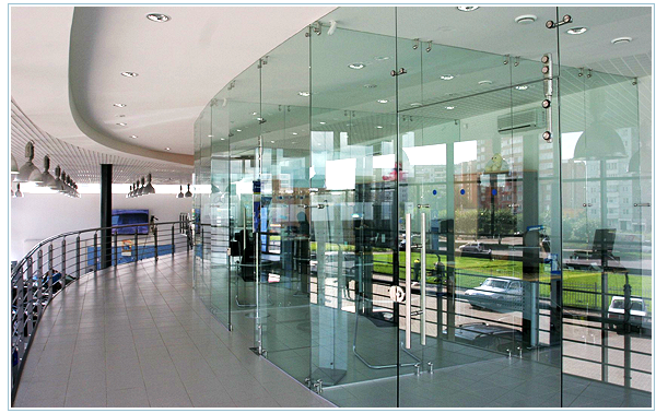 Офисные перегородки из ДСП и стекла