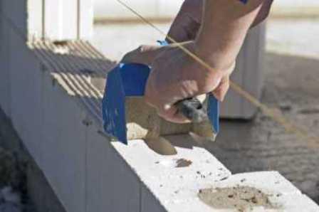 Как кладется пеноблок